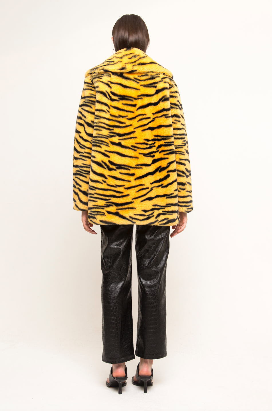 HENDRIX FAUX FUR COAT TIGER MUSTARD